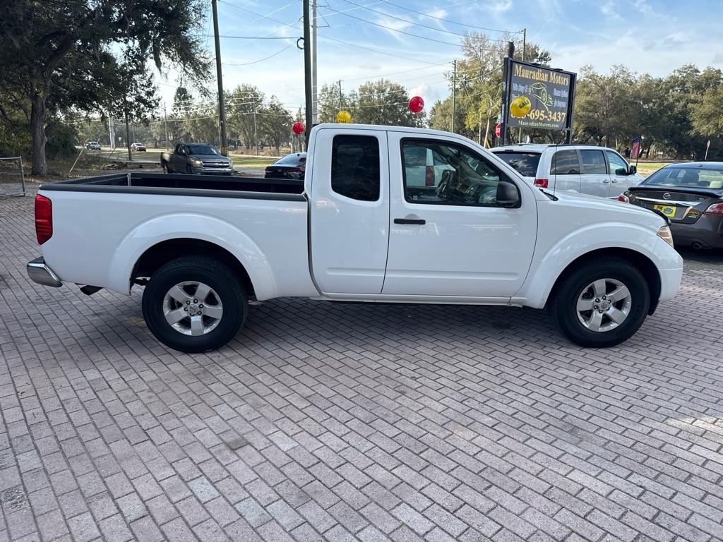 Nissan Frontier 2WD King Cab V6 Auto SV 2012
