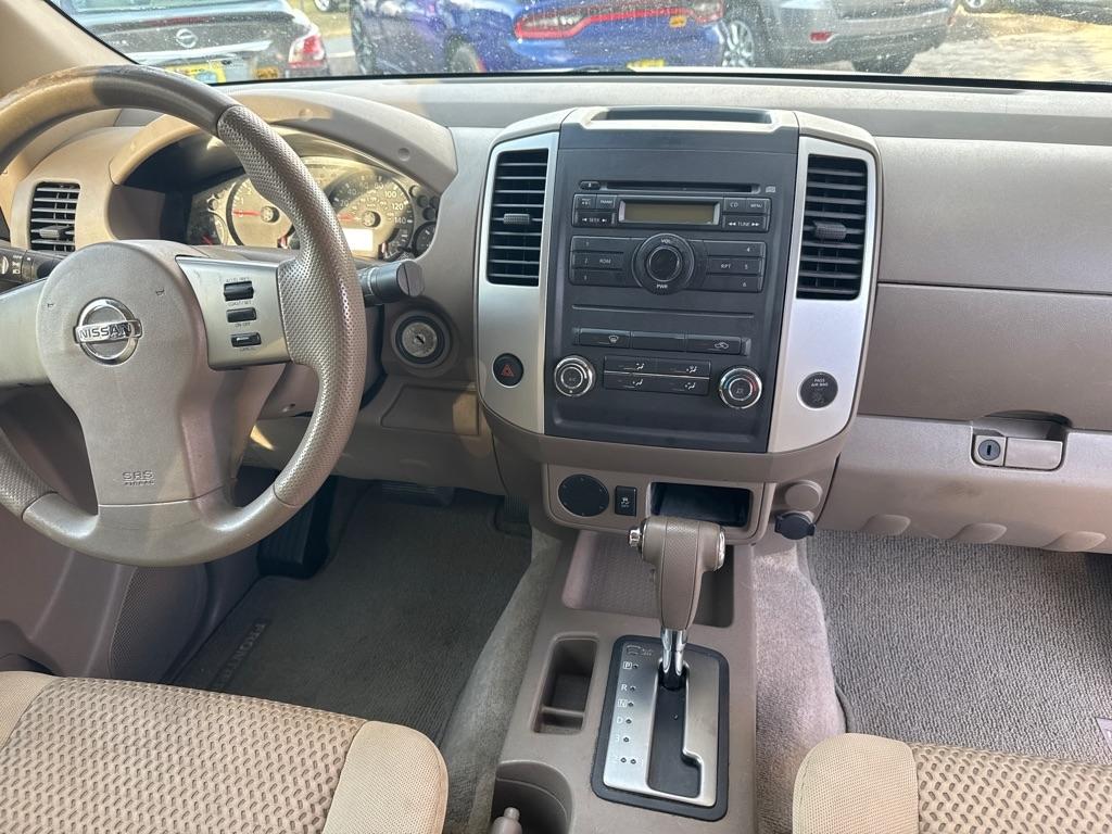 Nissan Frontier 2WD King Cab V6 Auto SV 2012