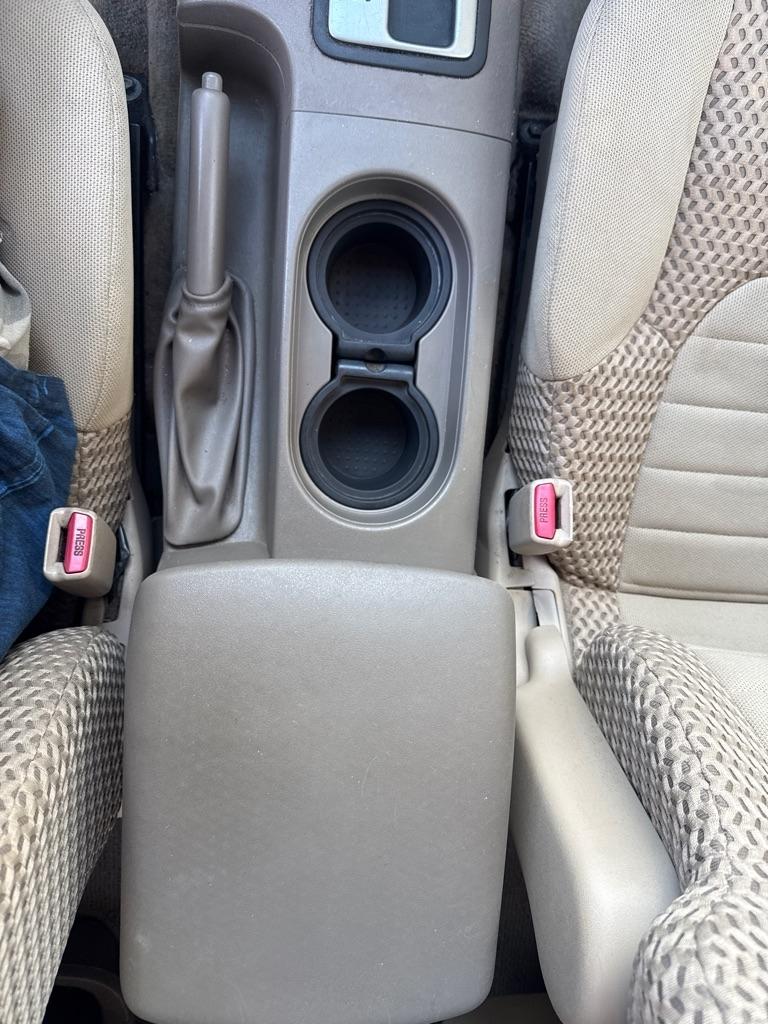 Nissan Frontier 2WD King Cab V6 Auto SV 2012