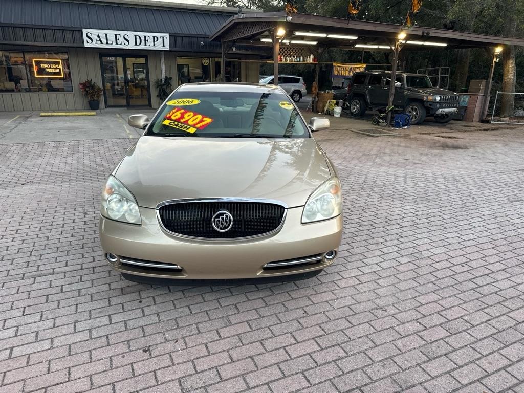 Buick Lucerne 4dr Sdn CXS 2006