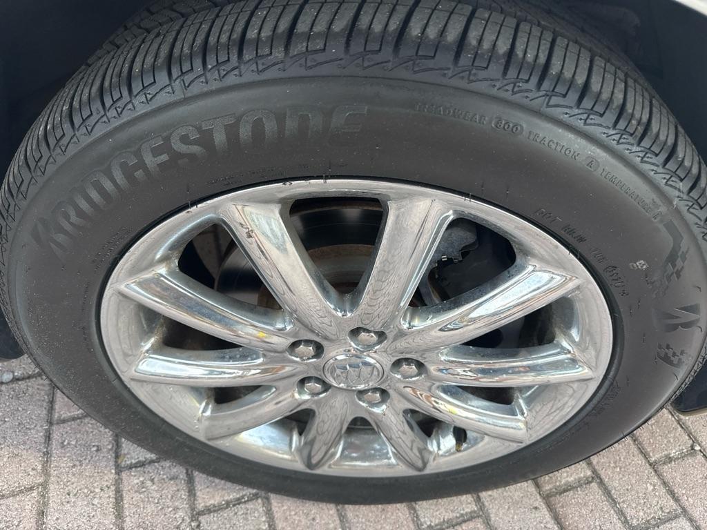 Buick Lucerne 4dr Sdn CXS 2006