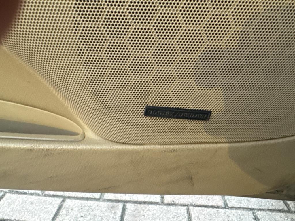 Buick Lucerne 4dr Sdn CXS 2006