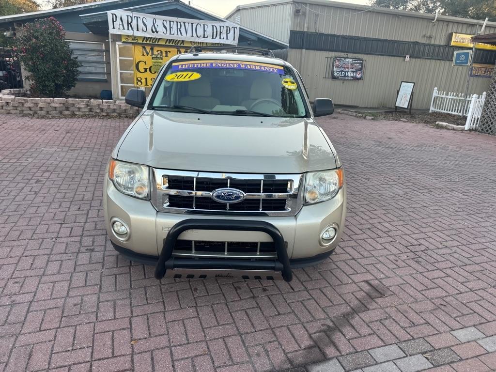 Ford Escape FWD 4dr XLT 2011