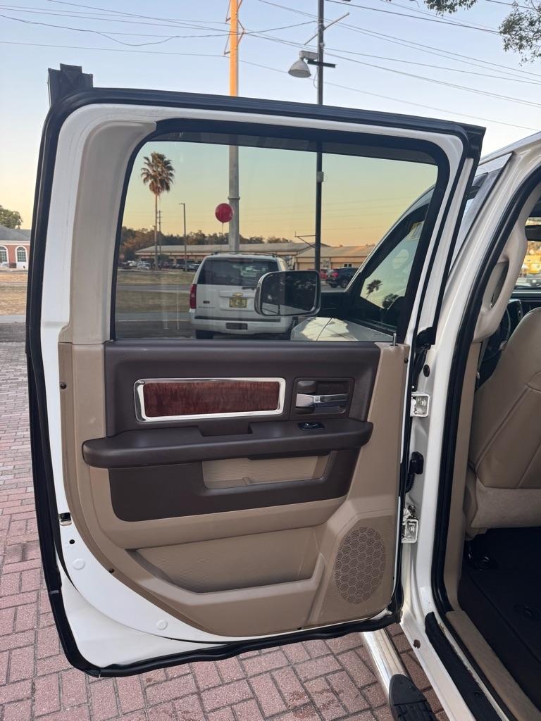 RAM 2500 4WD Crew Cab 149" Laramie 2012