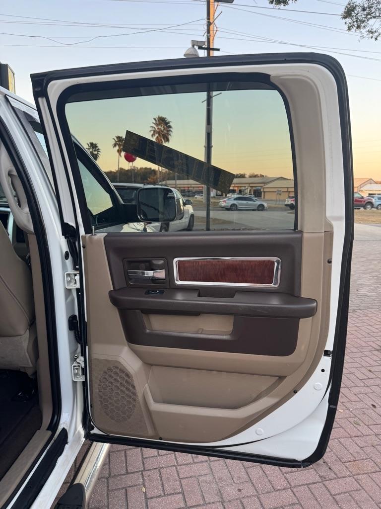 RAM 2500 4WD Crew Cab 149" Laramie 2012