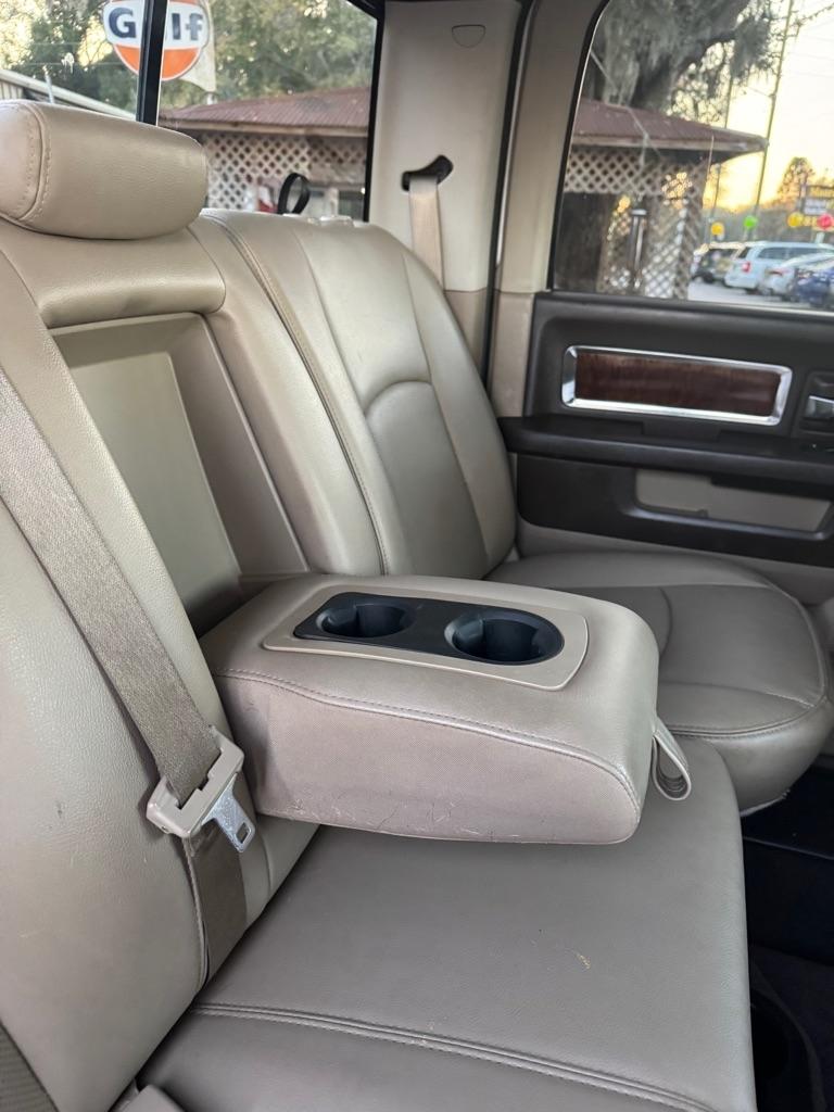 RAM 2500 4WD Crew Cab 149" Laramie 2012