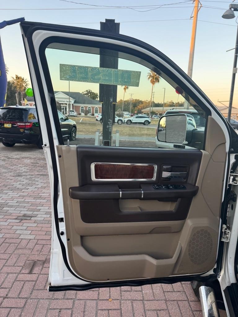 RAM 2500 4WD Crew Cab 149" Laramie 2012