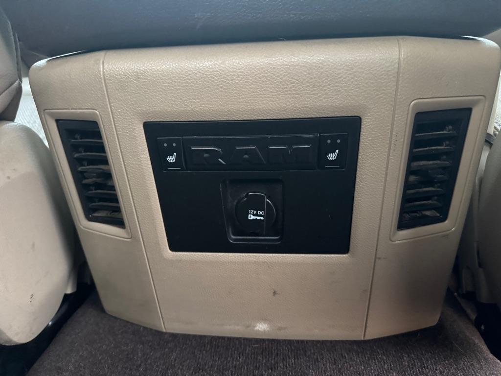 RAM 2500 4WD Crew Cab 149" Laramie 2012