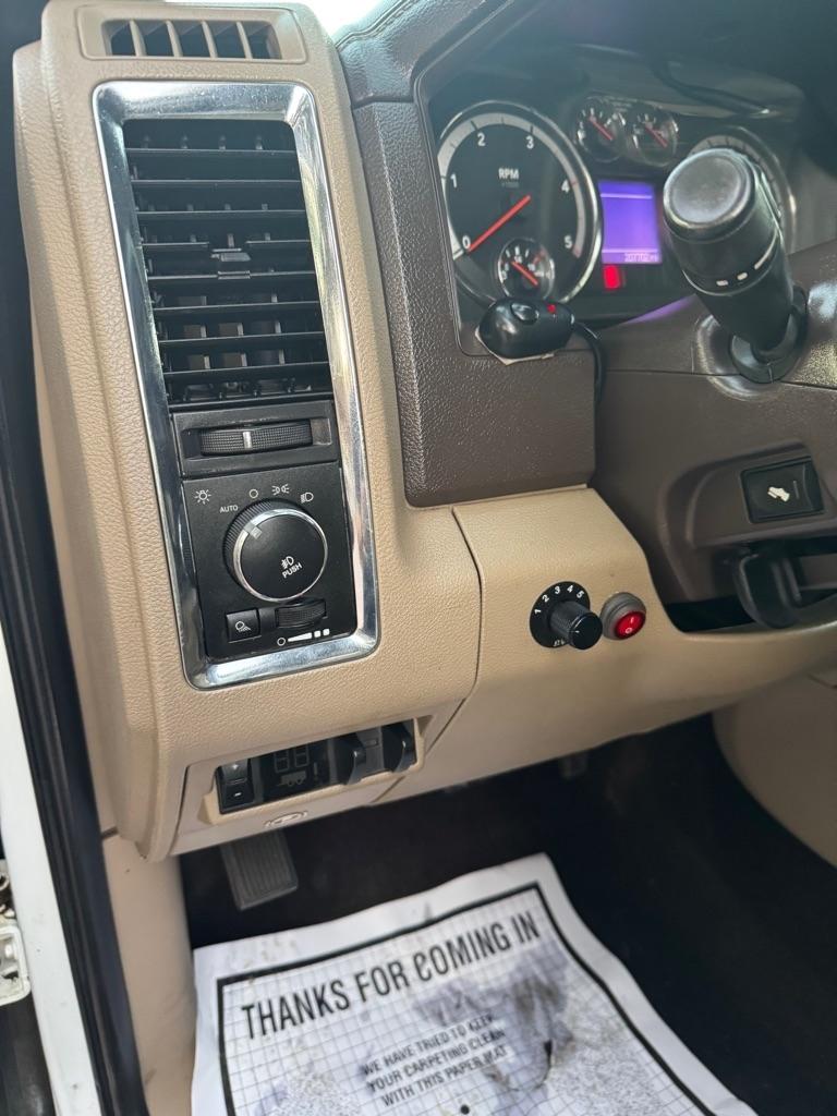 RAM 2500 4WD Crew Cab 149" Laramie 2012