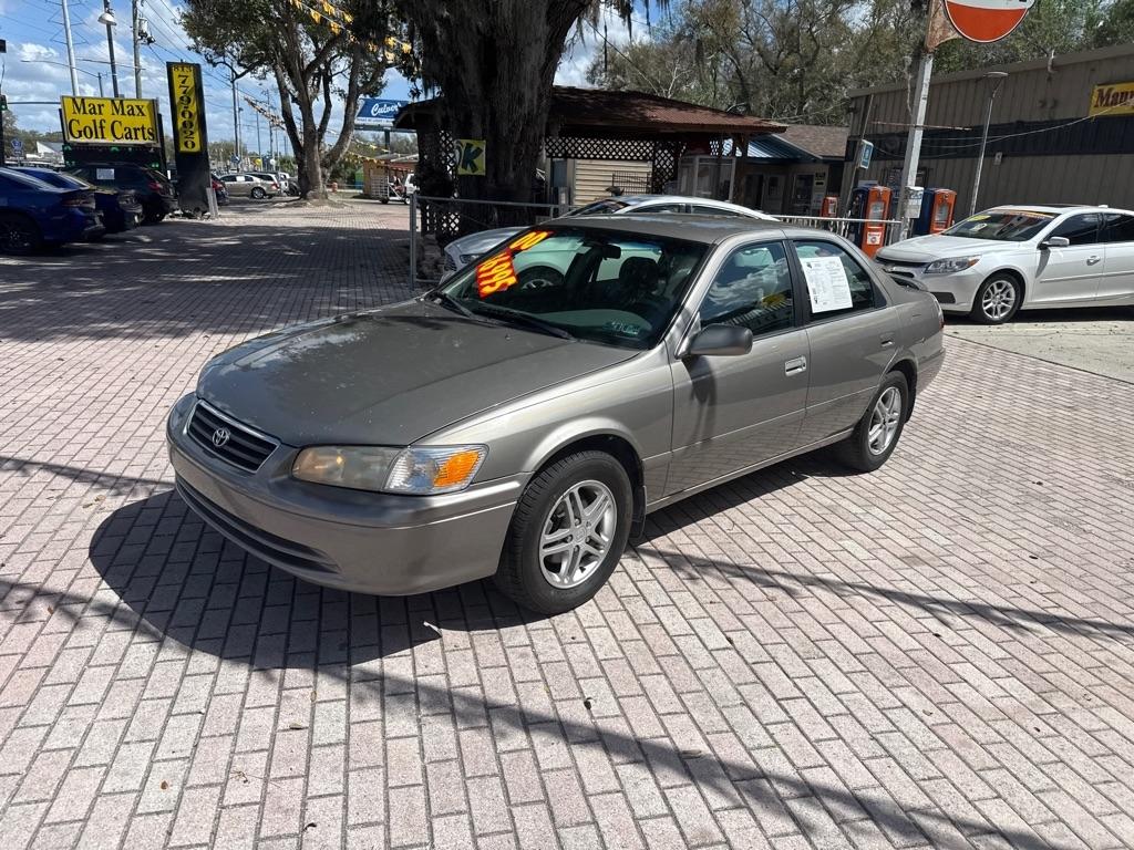Toyota Camry 4dr Sdn XLE V6 Auto 2000