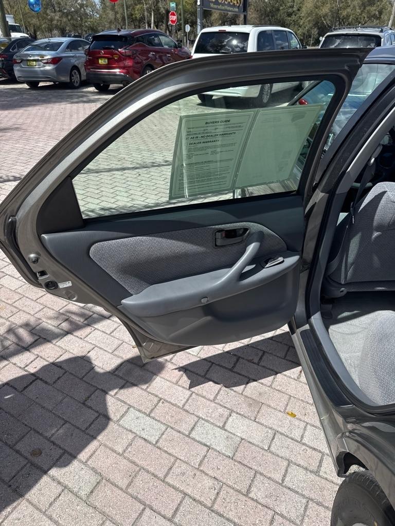 Toyota Camry 4dr Sdn XLE V6 Auto 2000