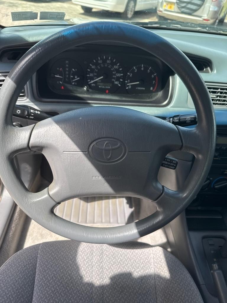 Toyota Camry 4dr Sdn XLE V6 Auto 2000