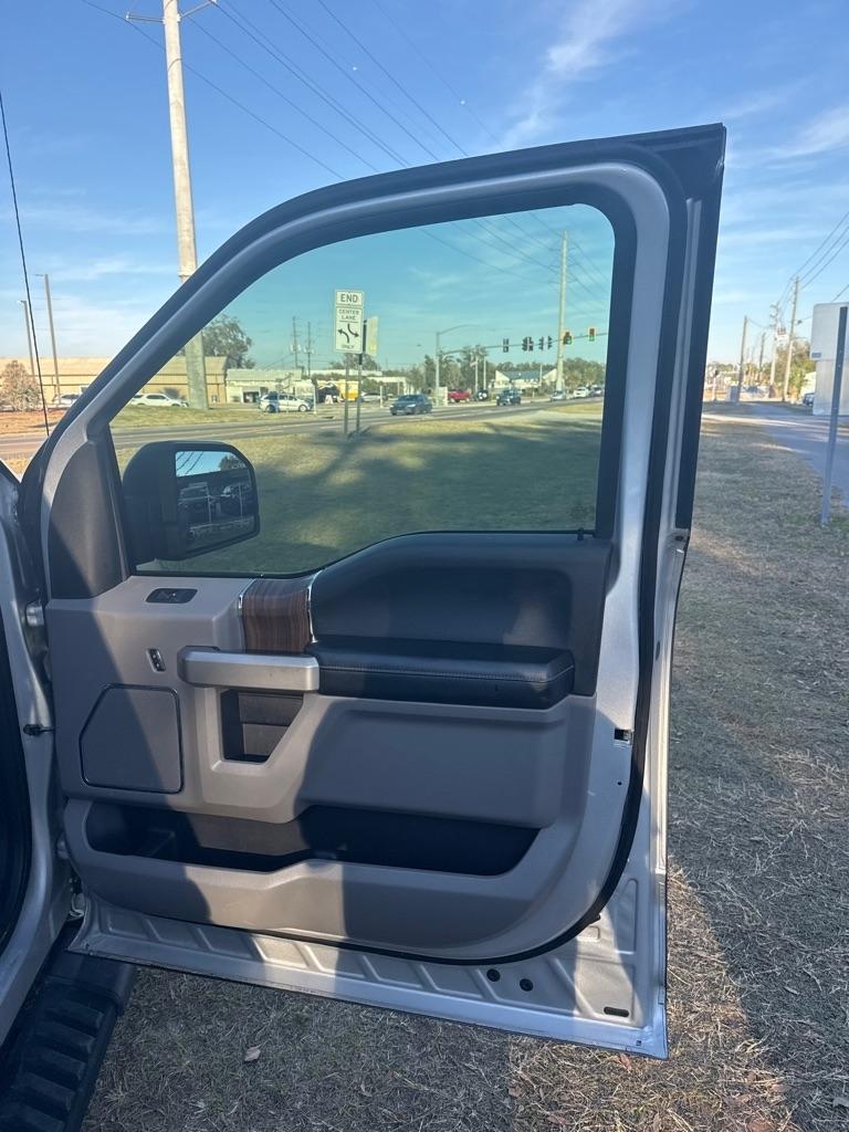 Ford F-150 King Ranch 4WD SuperCrew 5.5' Box 2017