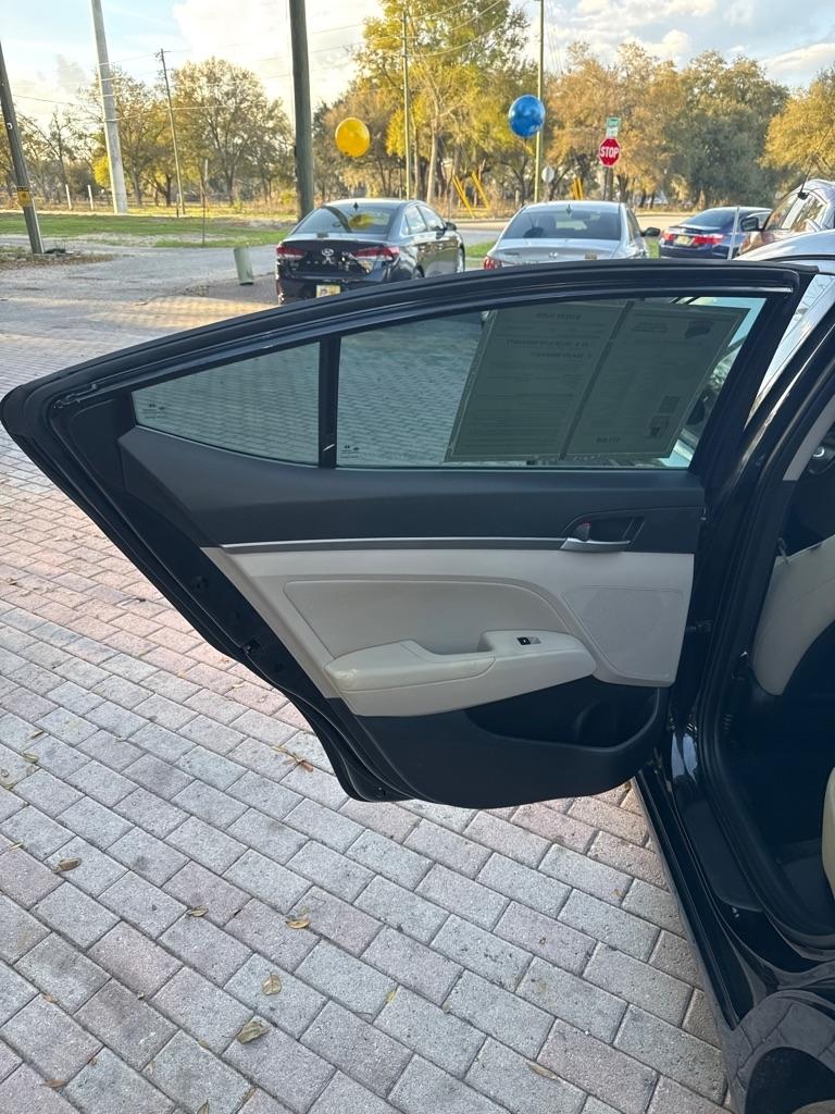 Hyundai Elantra Value Edition 2.0L Auto (Alabama) 2018