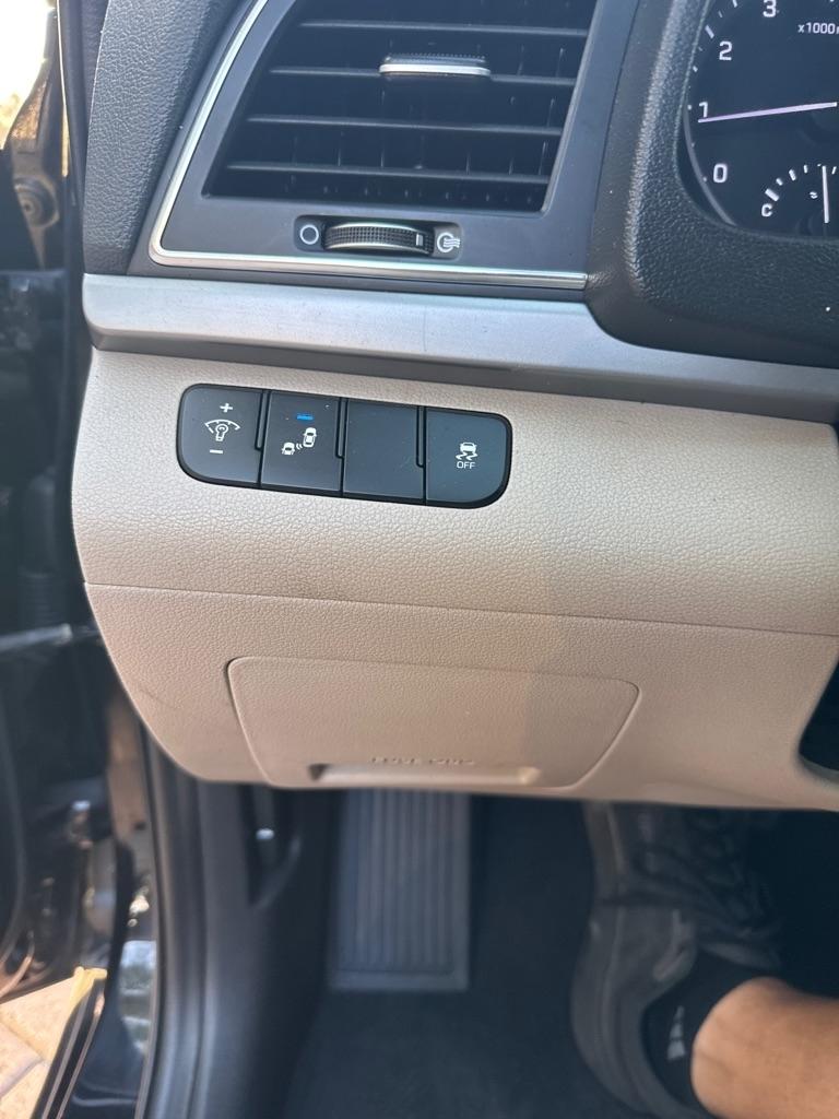 Hyundai Elantra Value Edition 2.0L Auto (Alabama) 2018