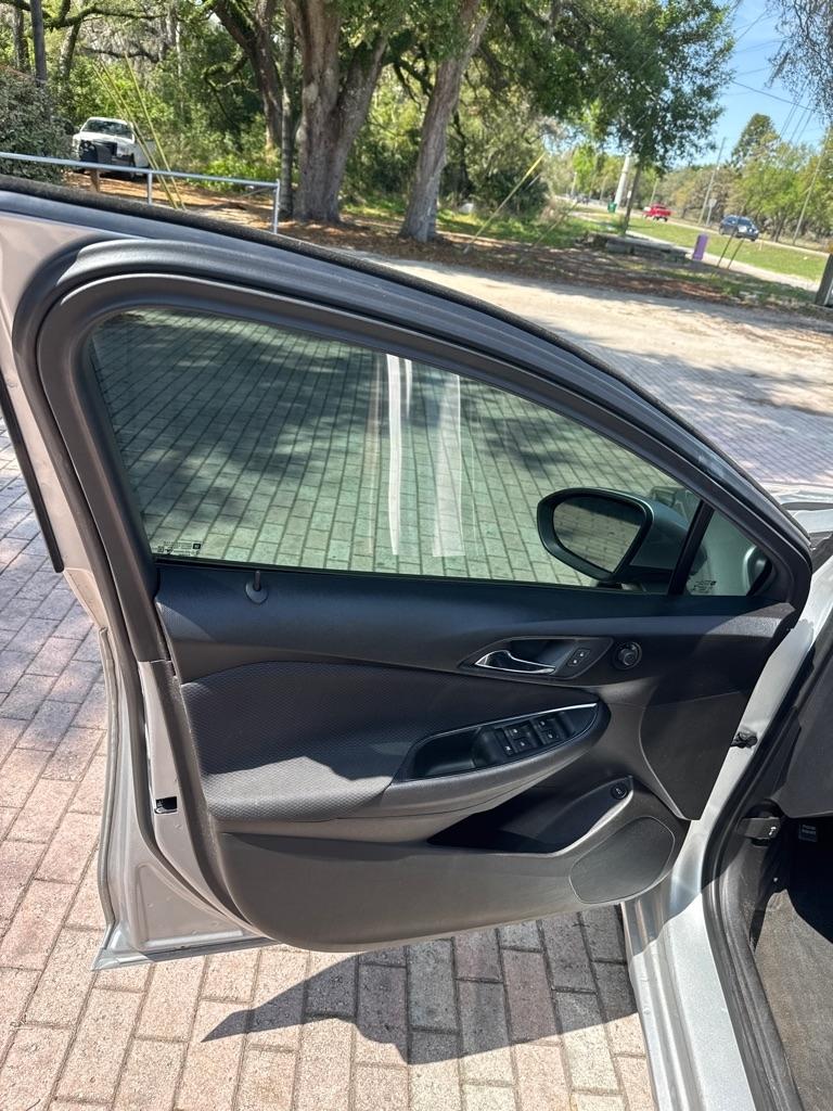 Chevrolet Cruze 4dr Sdn CVT 2019