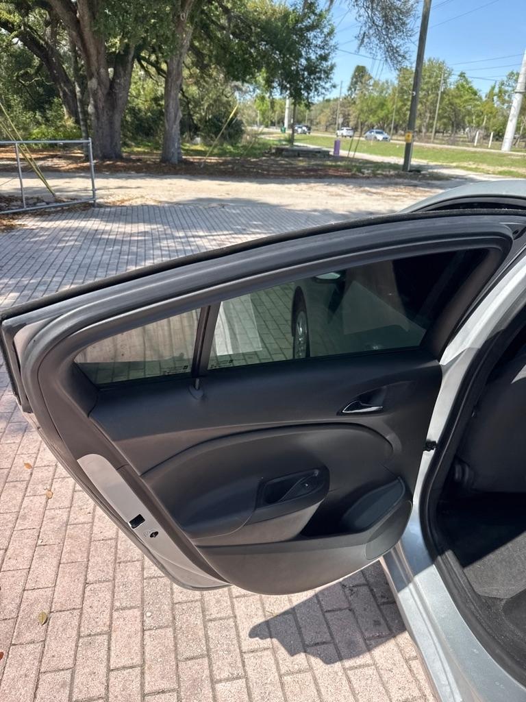 Chevrolet Cruze 4dr Sdn CVT 2019