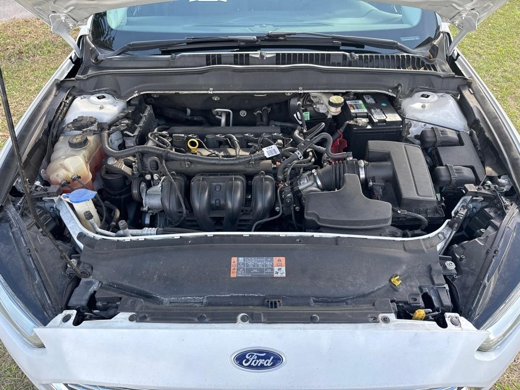 Ford Fusion 4dr Sdn SE FWD 2016