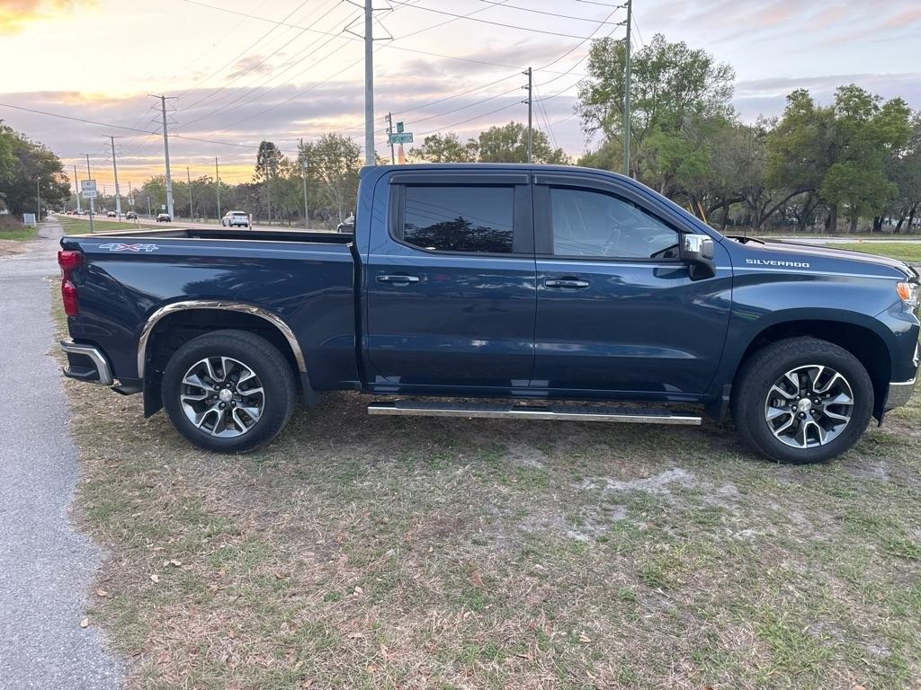 Chevrolet Silverado 1500 4WD Crew Cab 147" LT w/2FL 2022