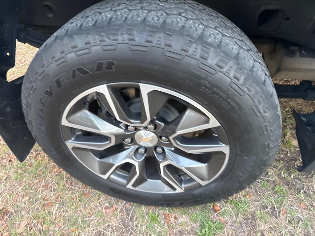 Chevrolet Silverado 1500 4WD Crew Cab 147" LT w/2FL 2022