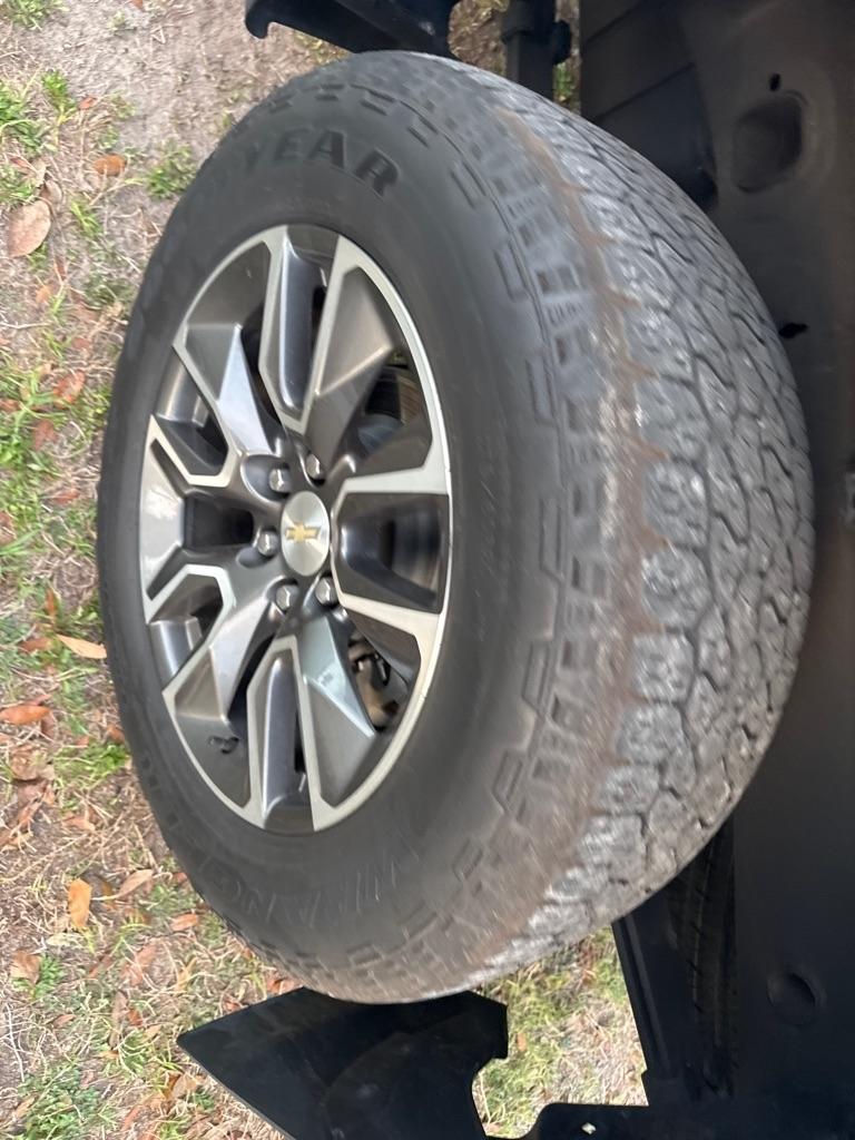 Chevrolet Silverado 1500 4WD Crew Cab 147" LT w/2FL 2022