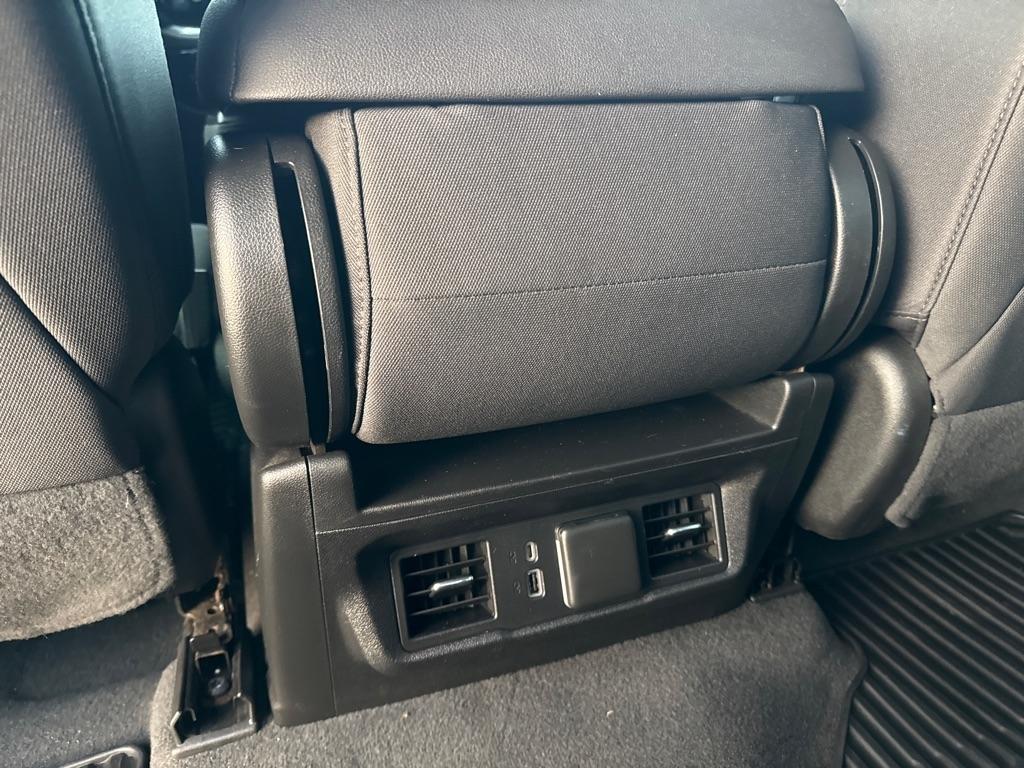 Chevrolet Silverado 1500 4WD Crew Cab 147" LT w/2FL 2022