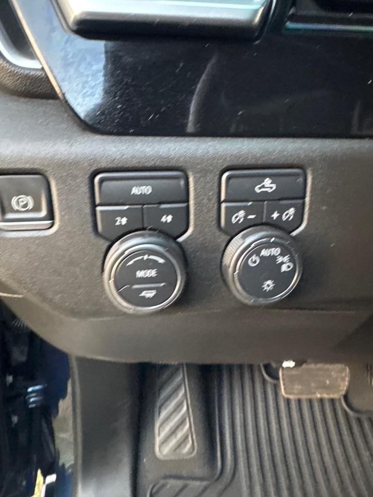 Chevrolet Silverado 1500 4WD Crew Cab 147" LT w/2FL 2022