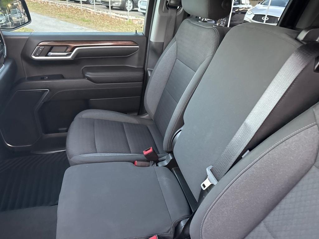 Chevrolet Silverado 1500 4WD Crew Cab 147" LT w/2FL 2022