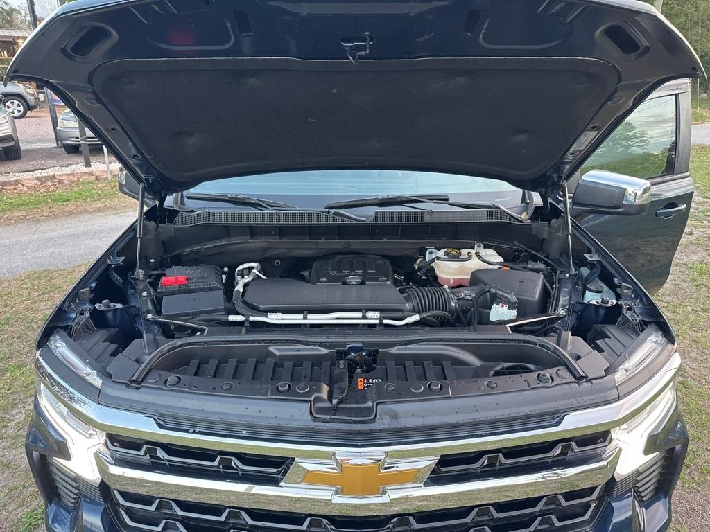 Chevrolet Silverado 1500 4WD Crew Cab 147" LT w/2FL 2022