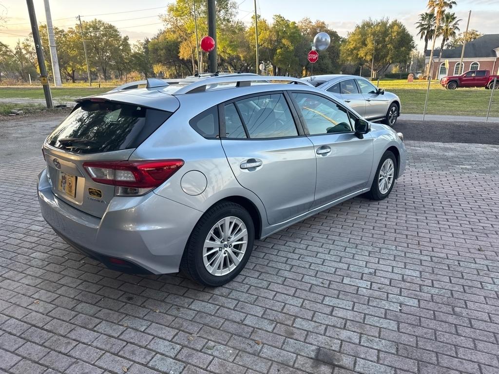 Subaru Impreza 2.0i Premium 5-door CVT 2018