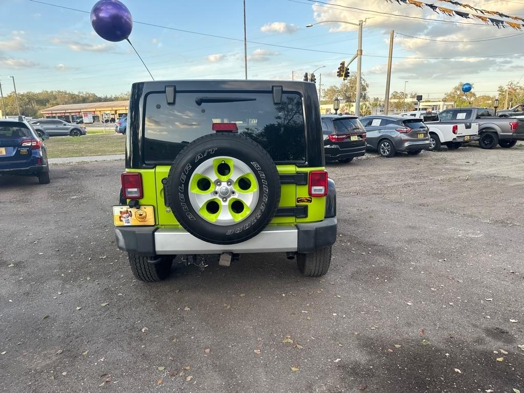 Jeep Wrangler Unlimited 4WD 4dr Sahara 2015