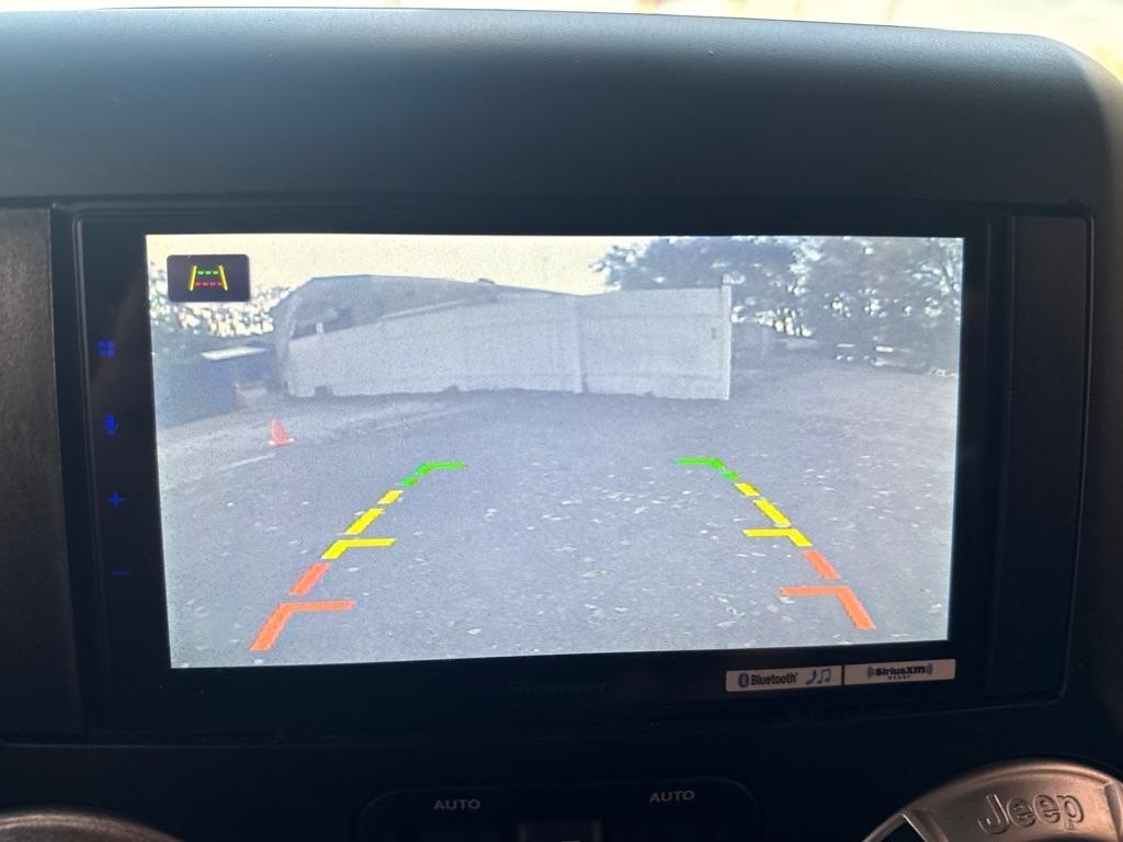 Jeep Wrangler Unlimited 4WD 4dr Sahara 2015