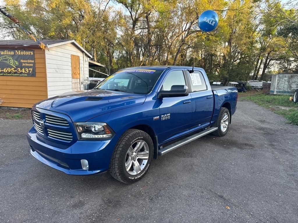 RAM 1500 Sport 4x2 Crew Cab 5'7" Box 2017