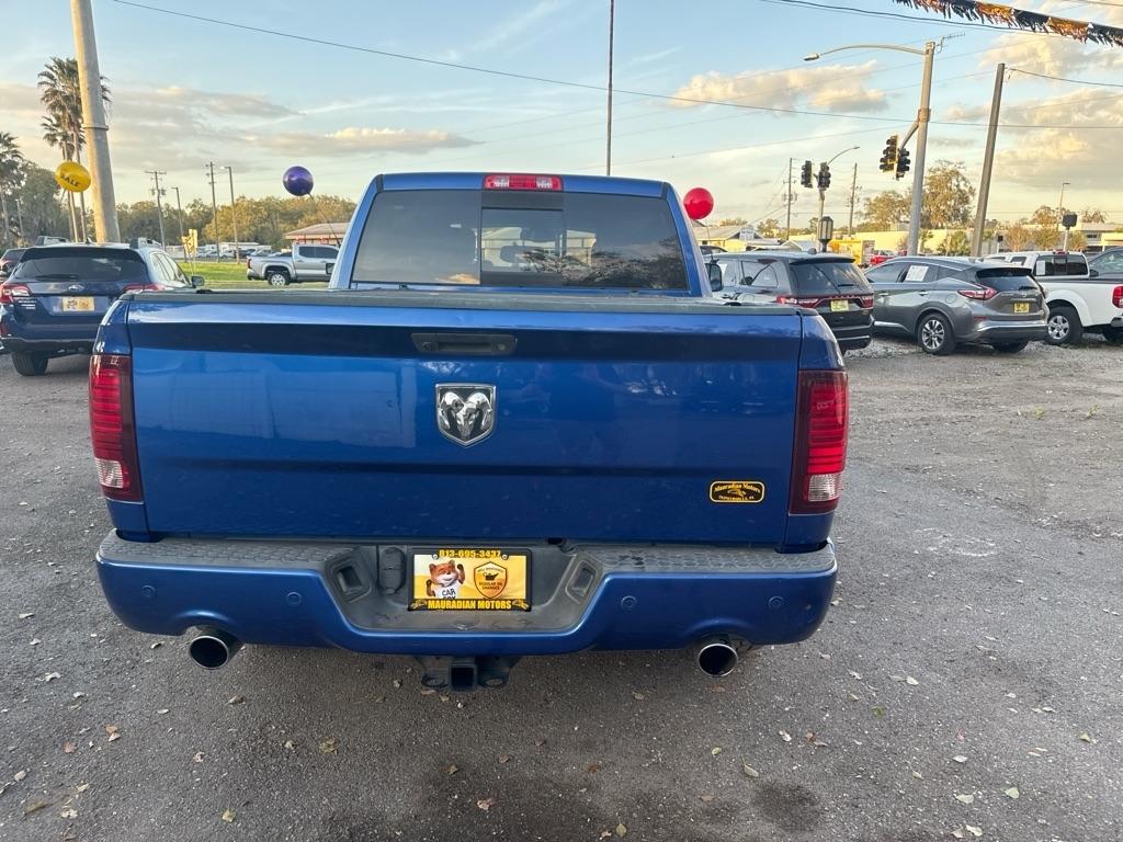 RAM 1500 Sport 4x2 Crew Cab 5'7" Box 2017