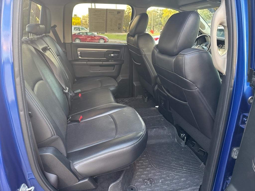 RAM 1500 Sport 4x2 Crew Cab 5'7" Box 2017