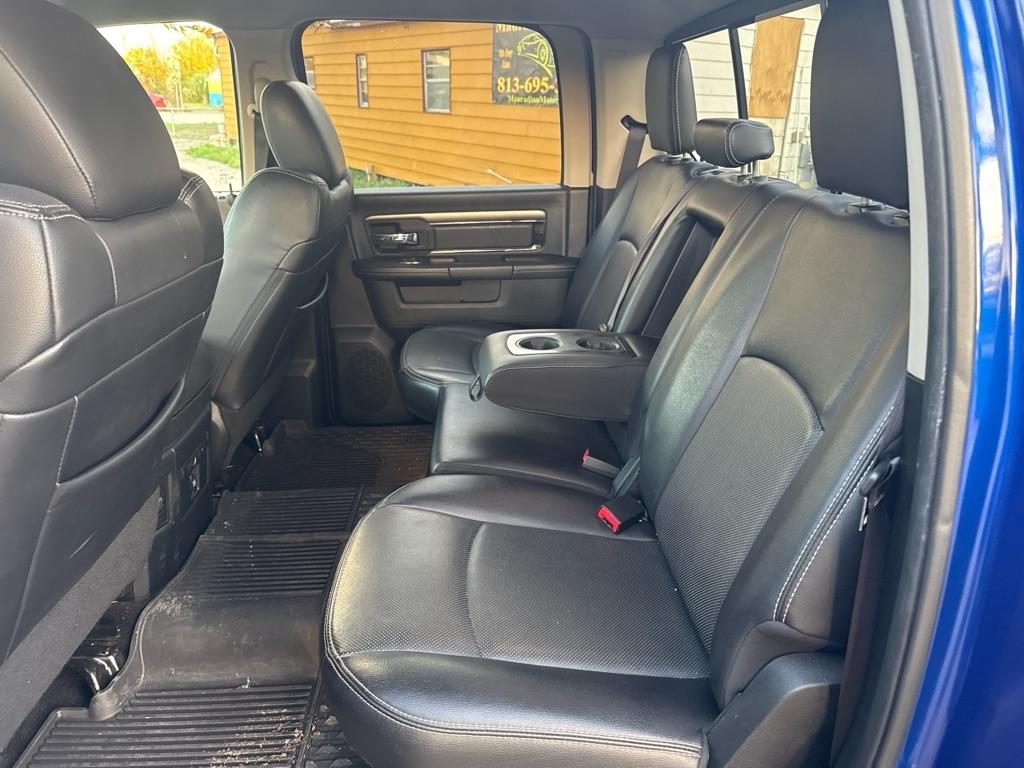 RAM 1500 Sport 4x2 Crew Cab 5'7" Box 2017