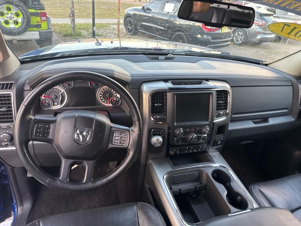 RAM 1500 Sport 4x2 Crew Cab 5'7" Box 2017