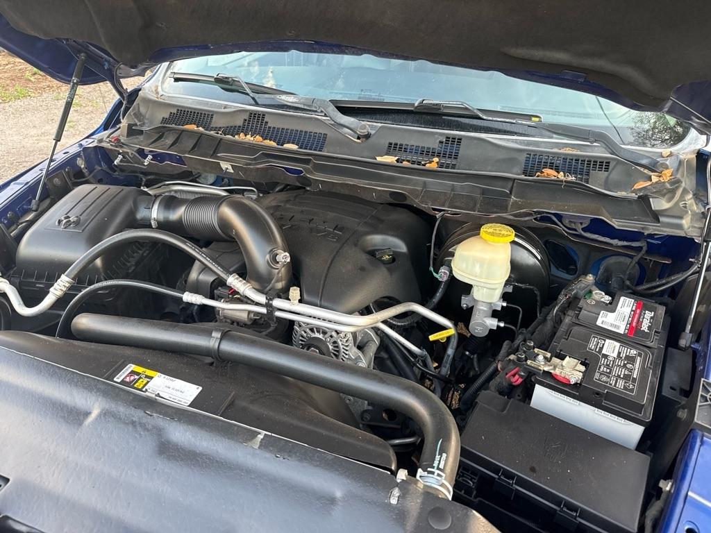 RAM 1500 Sport 4x2 Crew Cab 5'7" Box 2017