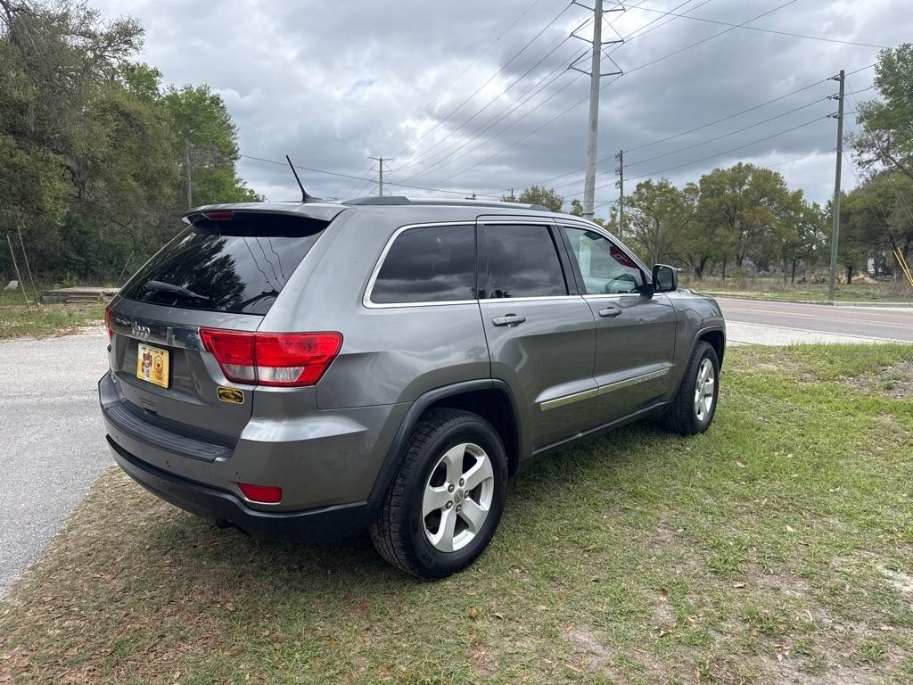 Jeep Grand Cherokee 4WD 4dr Laredo 2011