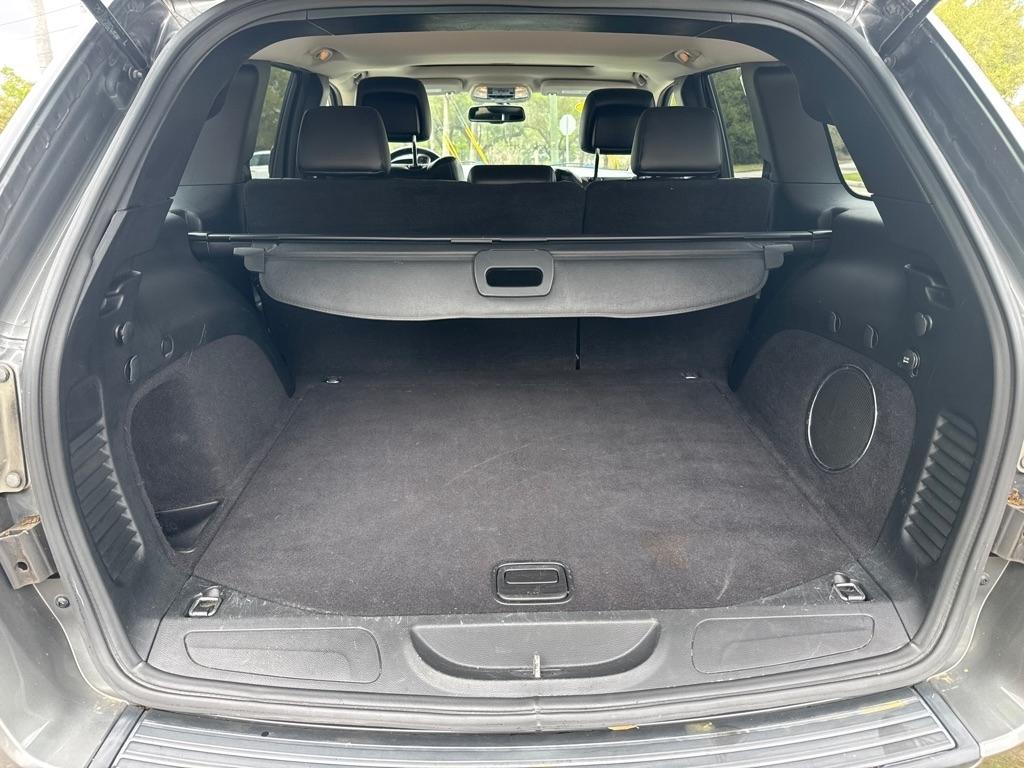 Jeep Grand Cherokee 4WD 4dr Laredo 2011