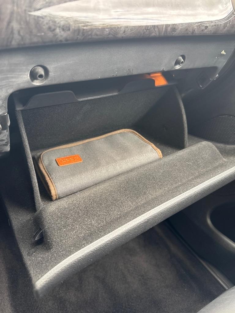 Jeep Grand Cherokee 4WD 4dr Laredo 2011