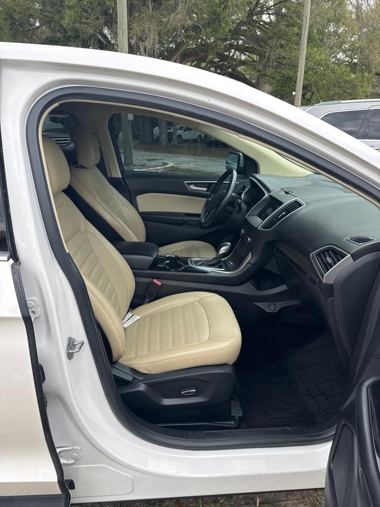 Ford Focus 4dr Wgn SE I4 Manual Fleet 2003