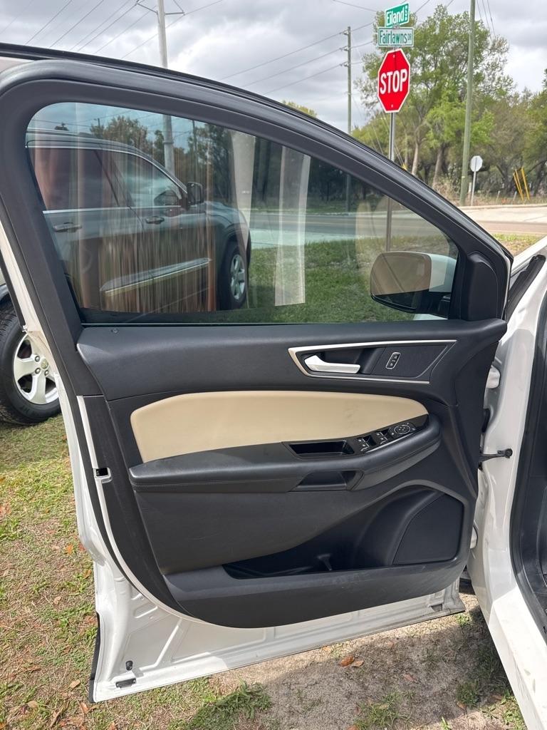 Ford Focus 4dr Wgn SE I4 Manual Fleet 2003