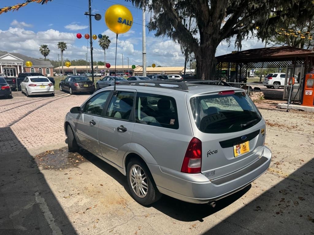 Ford Focus 4dr Wgn SE I4 Manual Fleet 2003