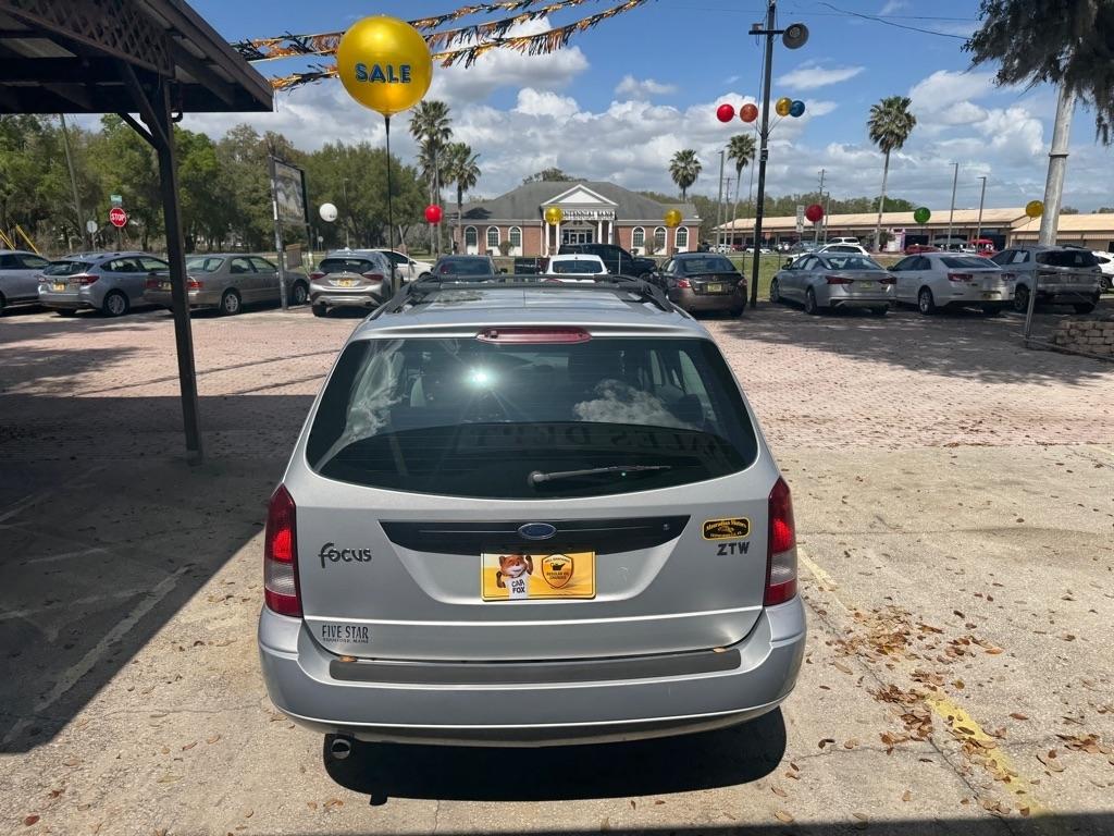 Ford Focus 4dr Wgn SE I4 Manual Fleet 2003