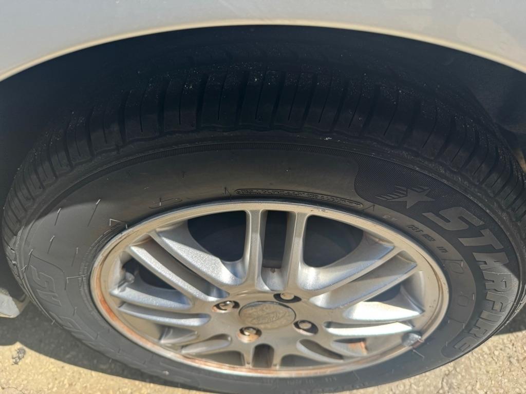 Ford Focus 4dr Wgn SE I4 Manual Fleet 2003