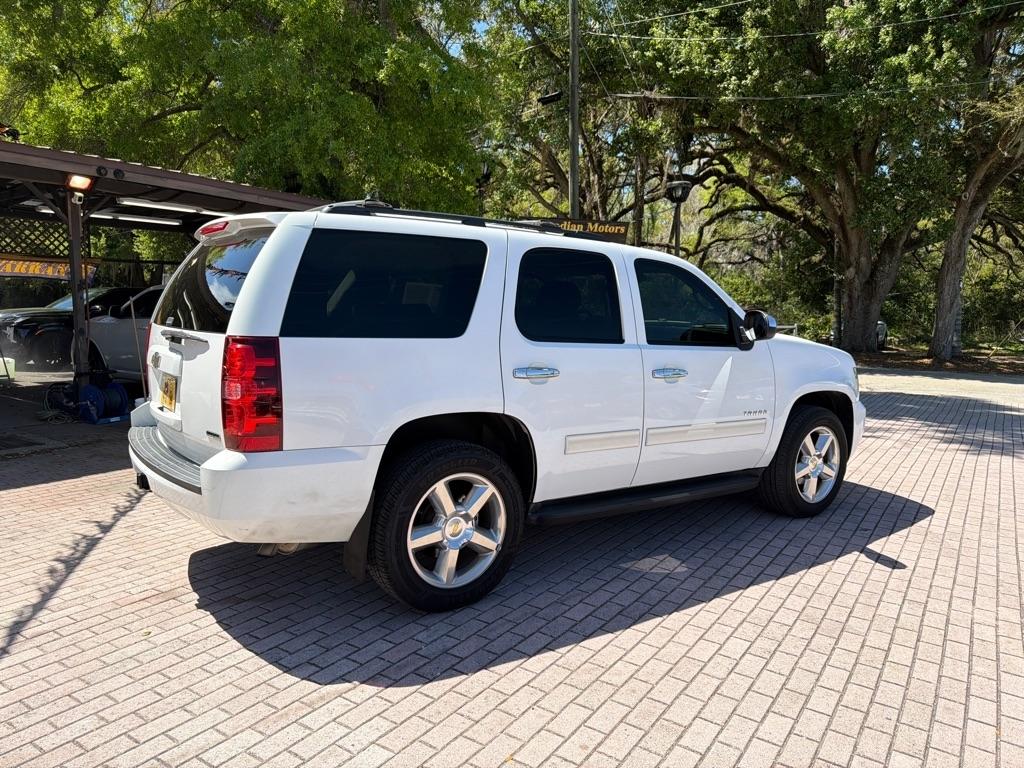 Chevrolet Tahoe 2WD 4dr 1500 LS 2011