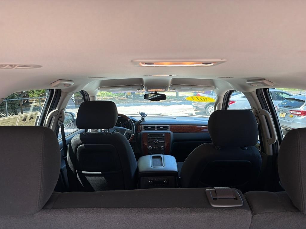 Chevrolet Tahoe 2WD 4dr 1500 LS 2011