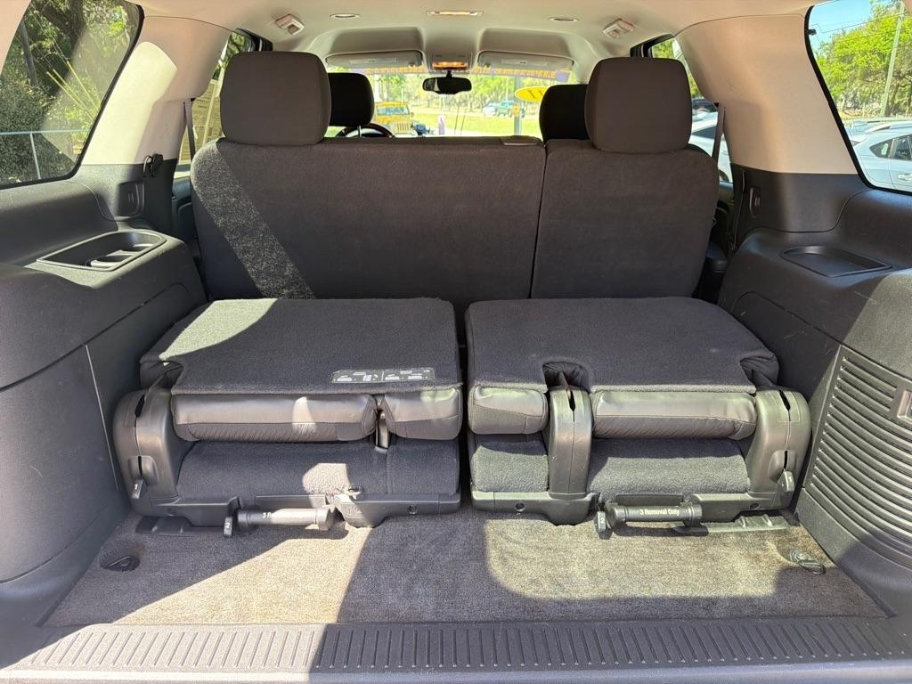 Chevrolet Tahoe 2WD 4dr 1500 LS 2011