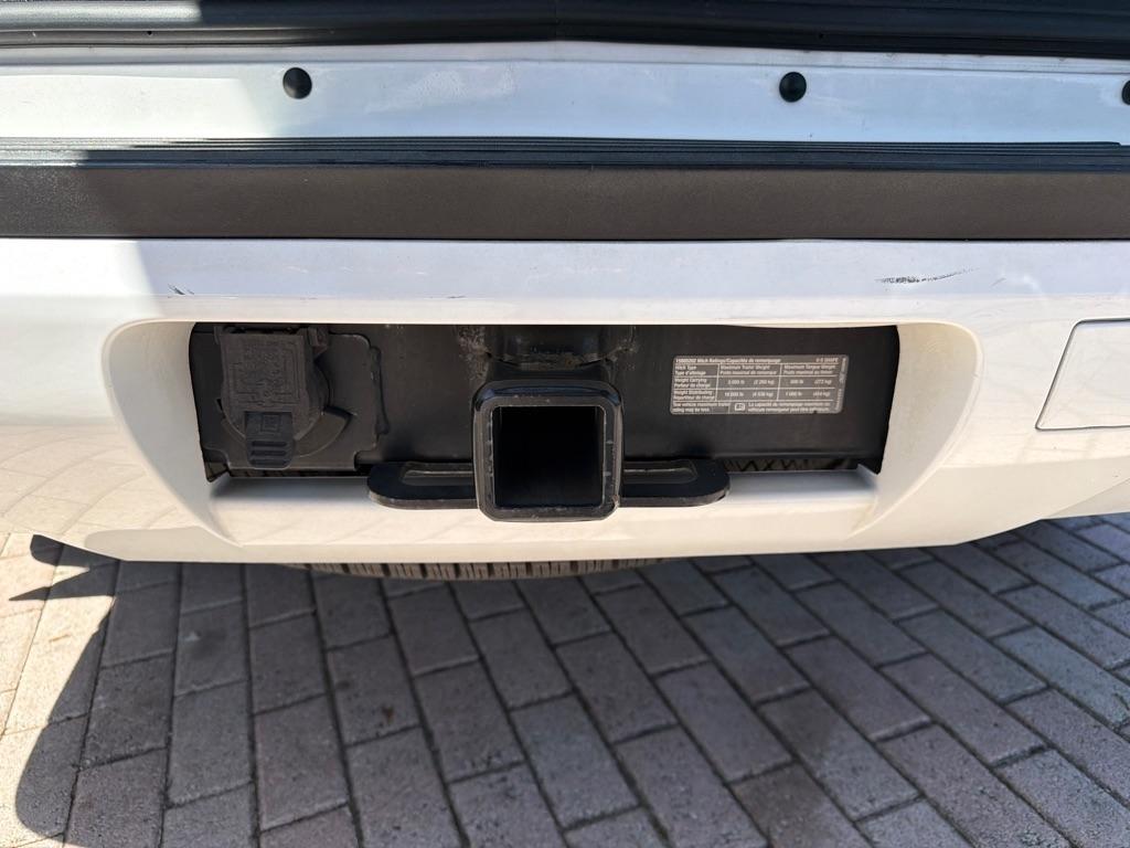 Chevrolet Tahoe 2WD 4dr 1500 LS 2011